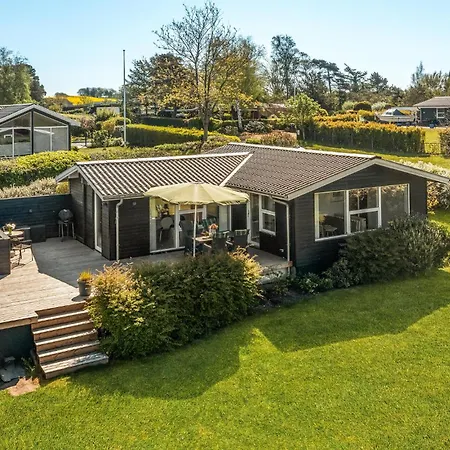 1 Bedroom Amazing In *